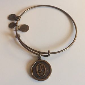 Alex and Ani O bracelet